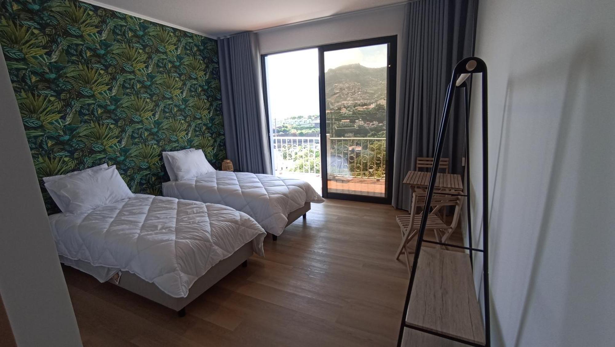 Oasis Suites - Funchal Exterior photo